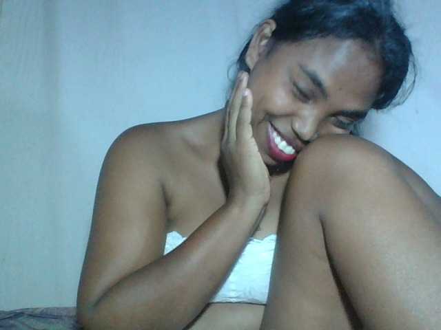 Miarizou's BongaCams show and profile