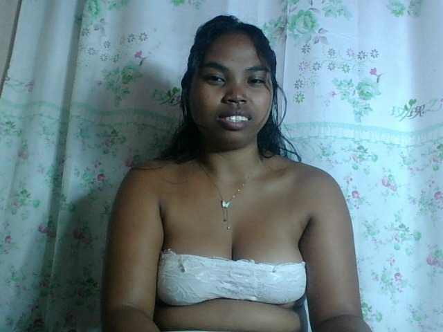 Miarizou's BongaCams show and profile