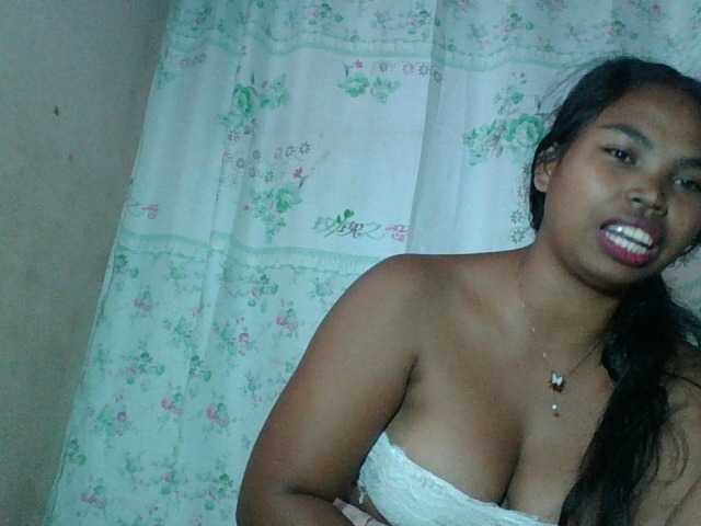 Miarizou's BongaCams show and profile