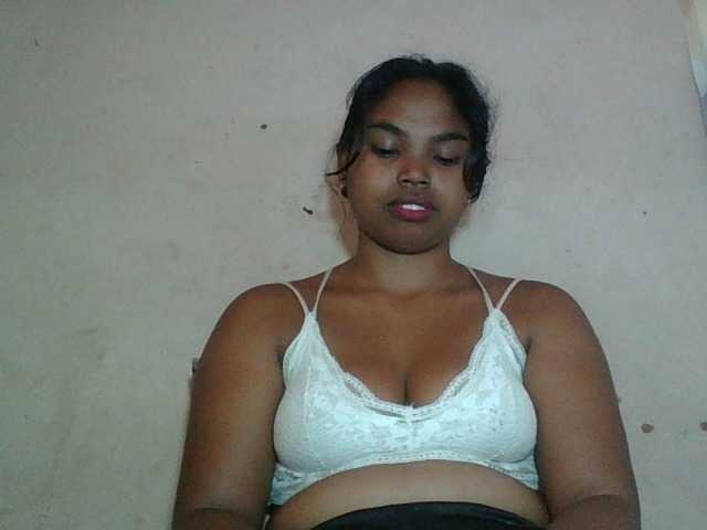 Miarizou's BongaCams show and profile