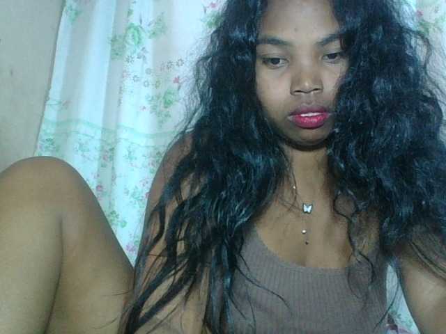 Miarizou's BongaCams show and profile