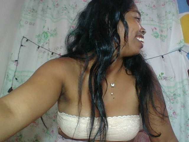 Miarizou's BongaCams show and profile