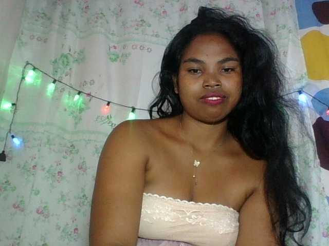 Miarizou's BongaCams show and profile