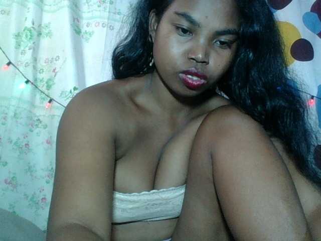 Miarizou's BongaCams show and profile