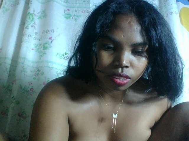 Miarizou's BongaCams show and profile