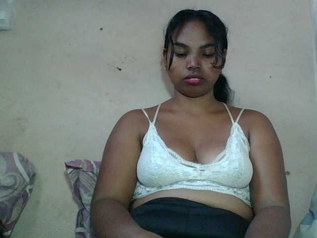 Miarizou Live Cam on BongaCams