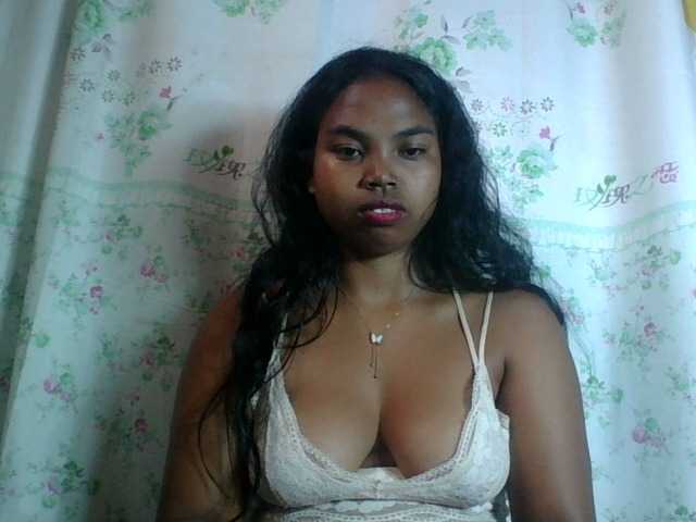 Miarizou's BongaCams show and profile