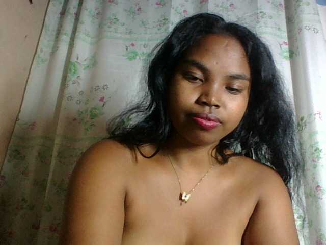 Miarizou's BongaCams show and profile