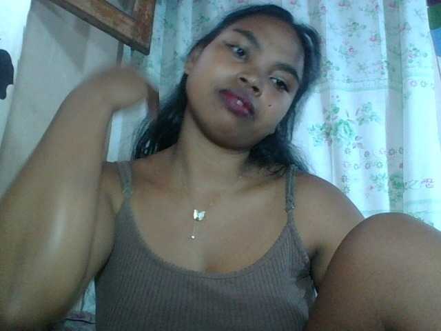 Miarizou's BongaCams show and profile