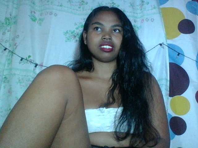 Miarizou's BongaCams show and profile