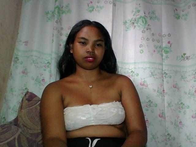 Miarizou's BongaCams show and profile