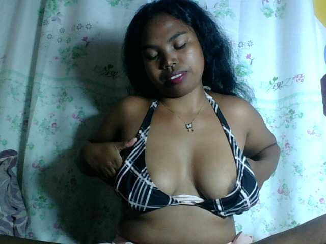 Miarizou's BongaCams show and profile