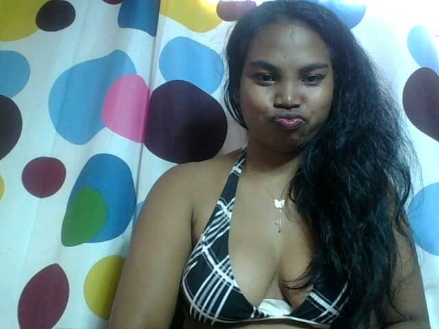 Miarizou's BongaCams show and profile