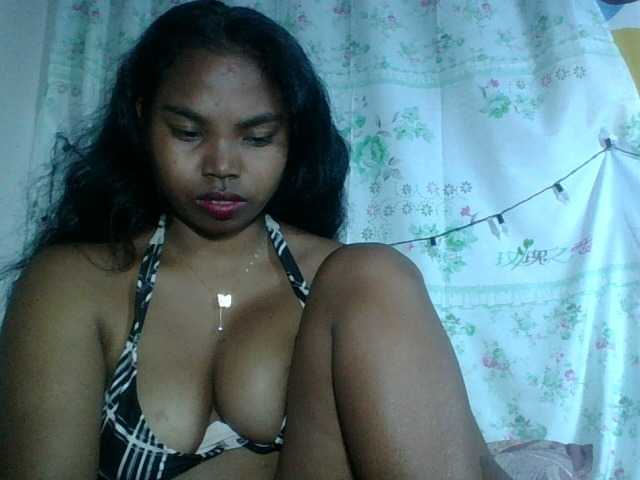 Miarizou's BongaCams show and profile