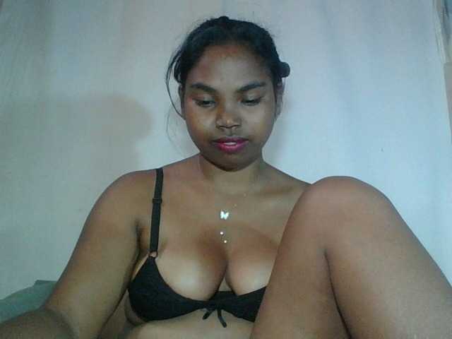 Miarizou's BongaCams show and profile