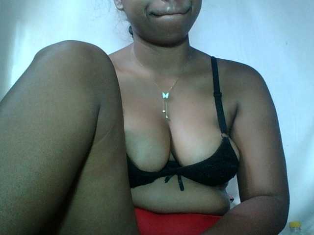 Miarizou's BongaCams show and profile