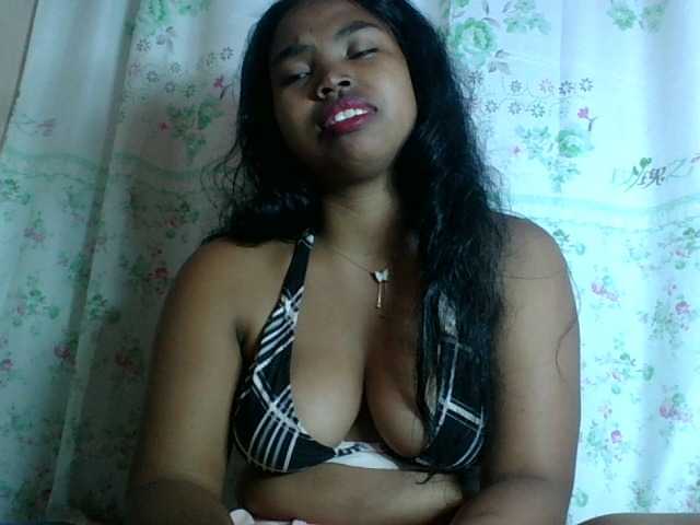 Miarizou's BongaCams show and profile