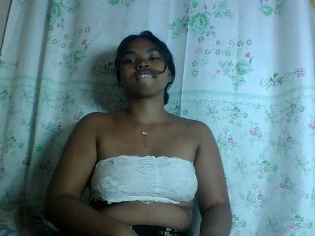 Miarizou's BongaCams show and profile