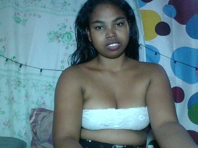 Miarizou's BongaCams show and profile