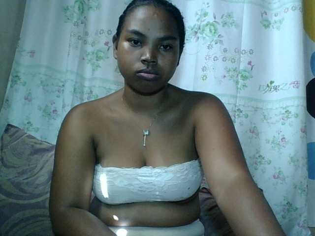 Miarizou live cam profile