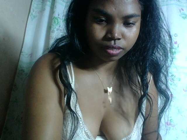 Miarizou's BongaCams show and profile