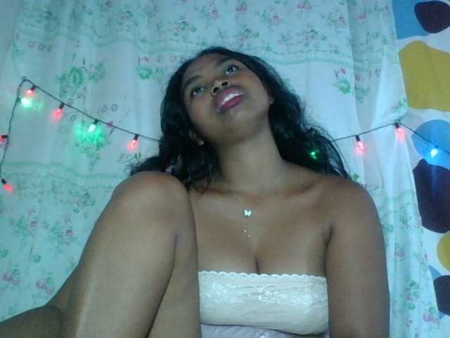 Miarizou's BongaCams show and profile