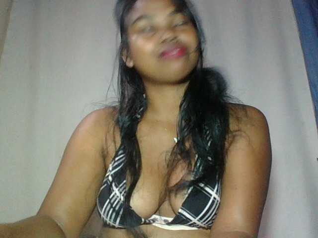 Miarizou's BongaCams show and profile