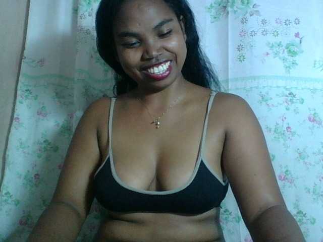 Miarizou's BongaCams show and profile