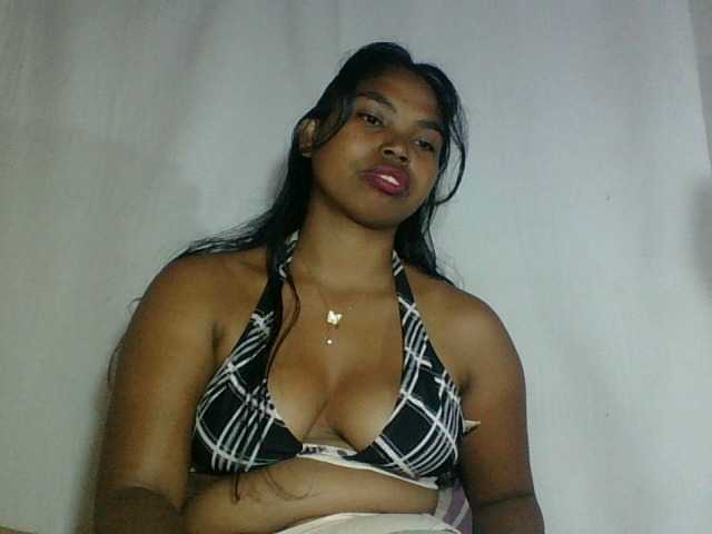 Miarizou's BongaCams show and profile