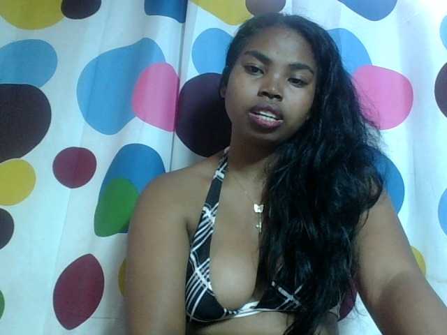 Miarizou's BongaCams show and profile