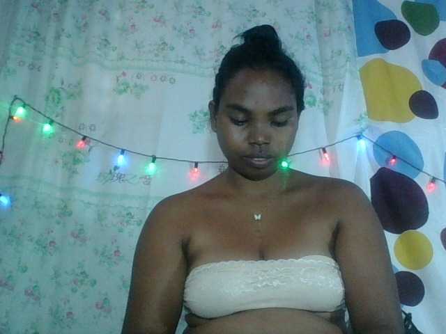 Miarizou's BongaCams show and profile