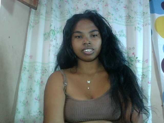 Miarizou's BongaCams show and profile