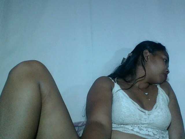 Miarizou's BongaCams show and profile