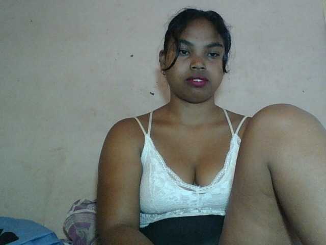 Miarizou's BongaCams show and profile