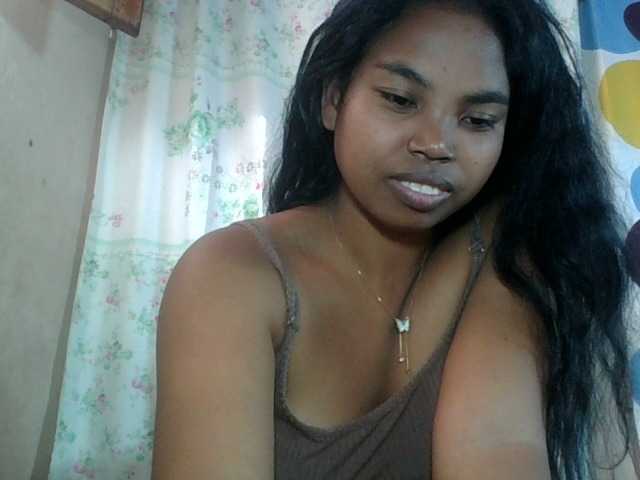 Miarizou's BongaCams show and profile