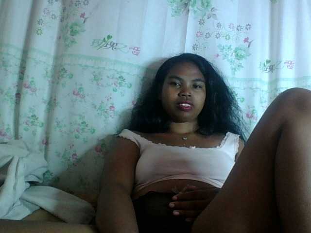 Miarizou's BongaCams show and profile