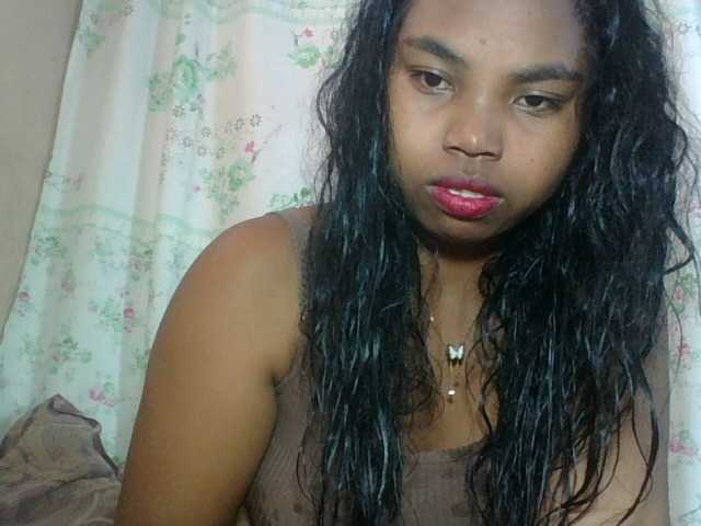 Miarizou's BongaCams show and profile