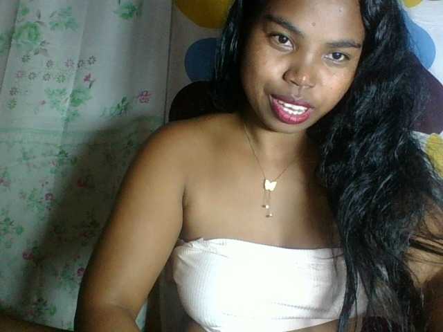 Miarizou's BongaCams show and profile