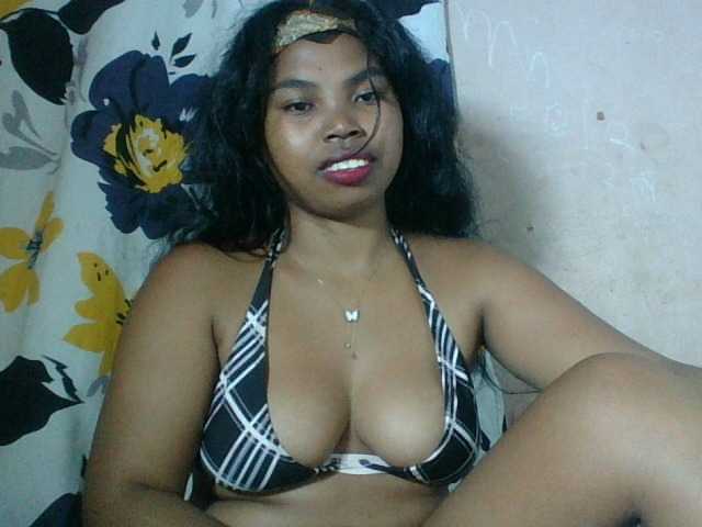 Miarizou's BongaCams show and profile