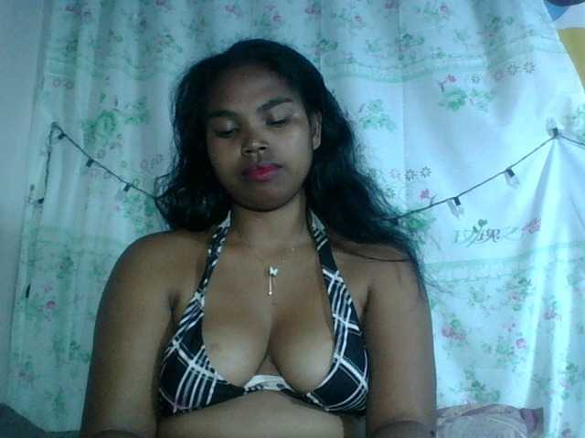 Miarizou's BongaCams show and profile