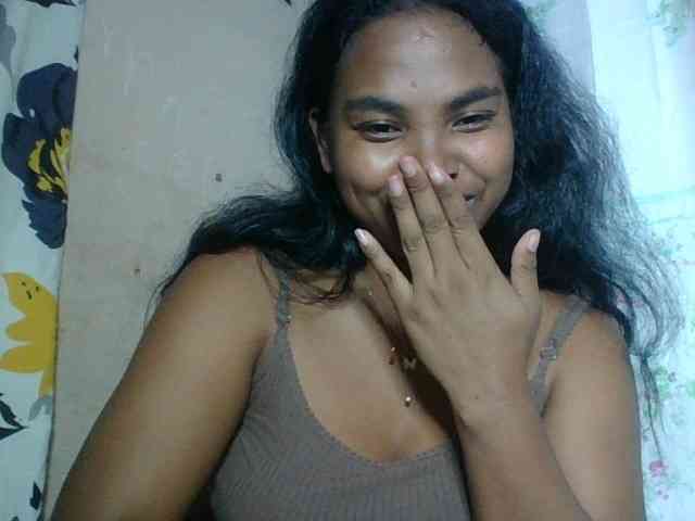 Miarizou Live Webcam on BongaCams