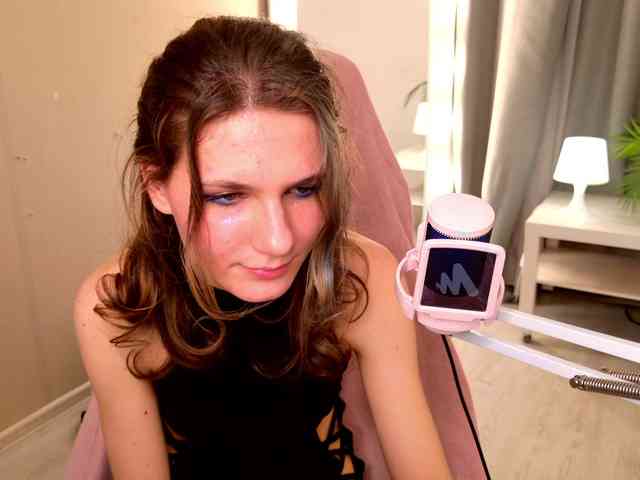AetheriaBloom webcam