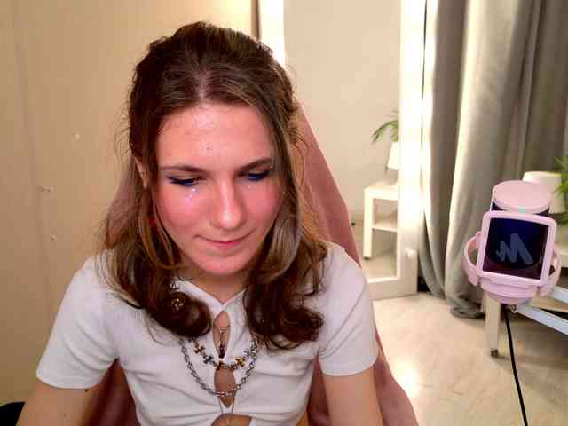 AetheriaBloom webcam