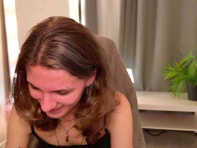 AetheriaBloom webcam