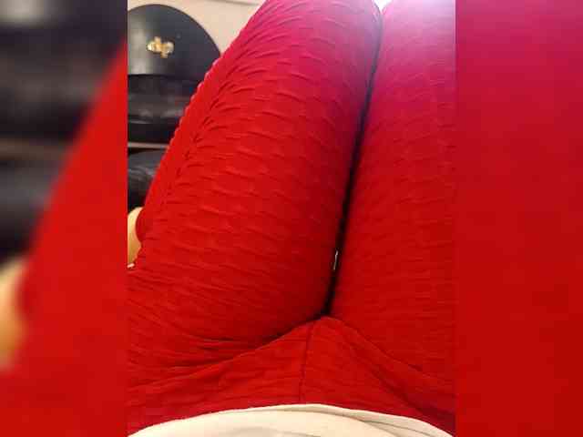 Cleopatra2311 webcam