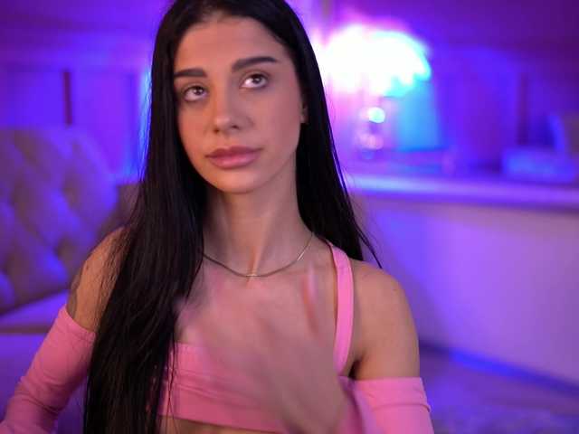 ArinaRhodes from BongaCams is Freechat