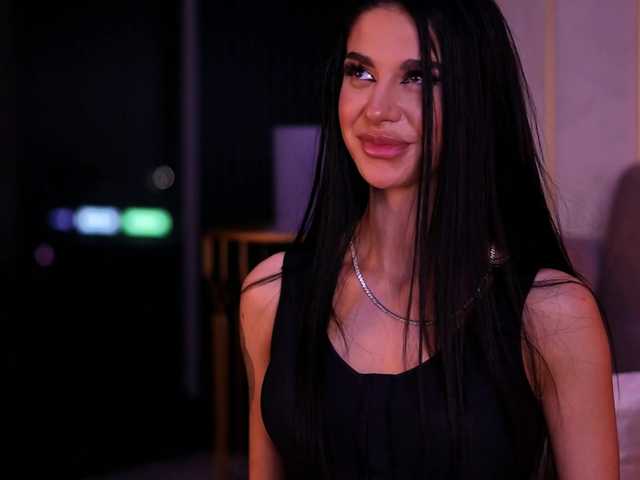 Arina Rhodes (ArinaRhodes)