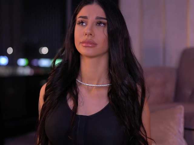 ArinaRhodes's BongaCams show and profile