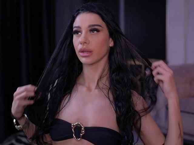 ArinaRhodes ArinaRhodes