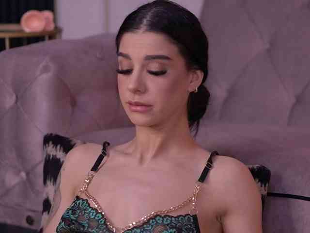 ArinaRhodes ArinaRhodes